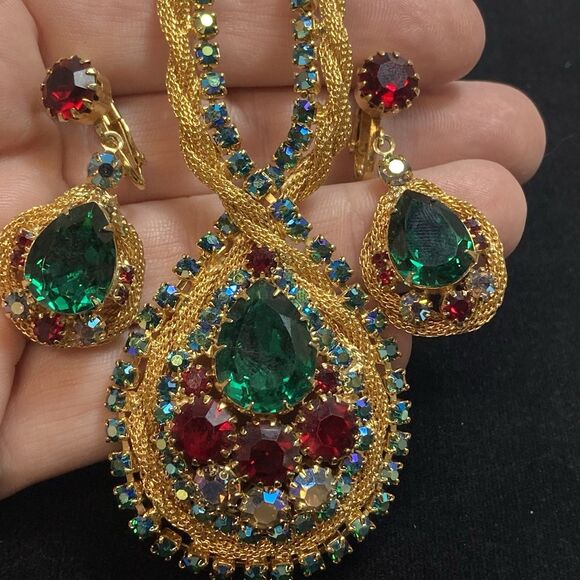 RARE JULIANA D&E EMERALD RUBY AB RHINESTONE necklace earrings Mesh Gold Book - Picture 10 of 16